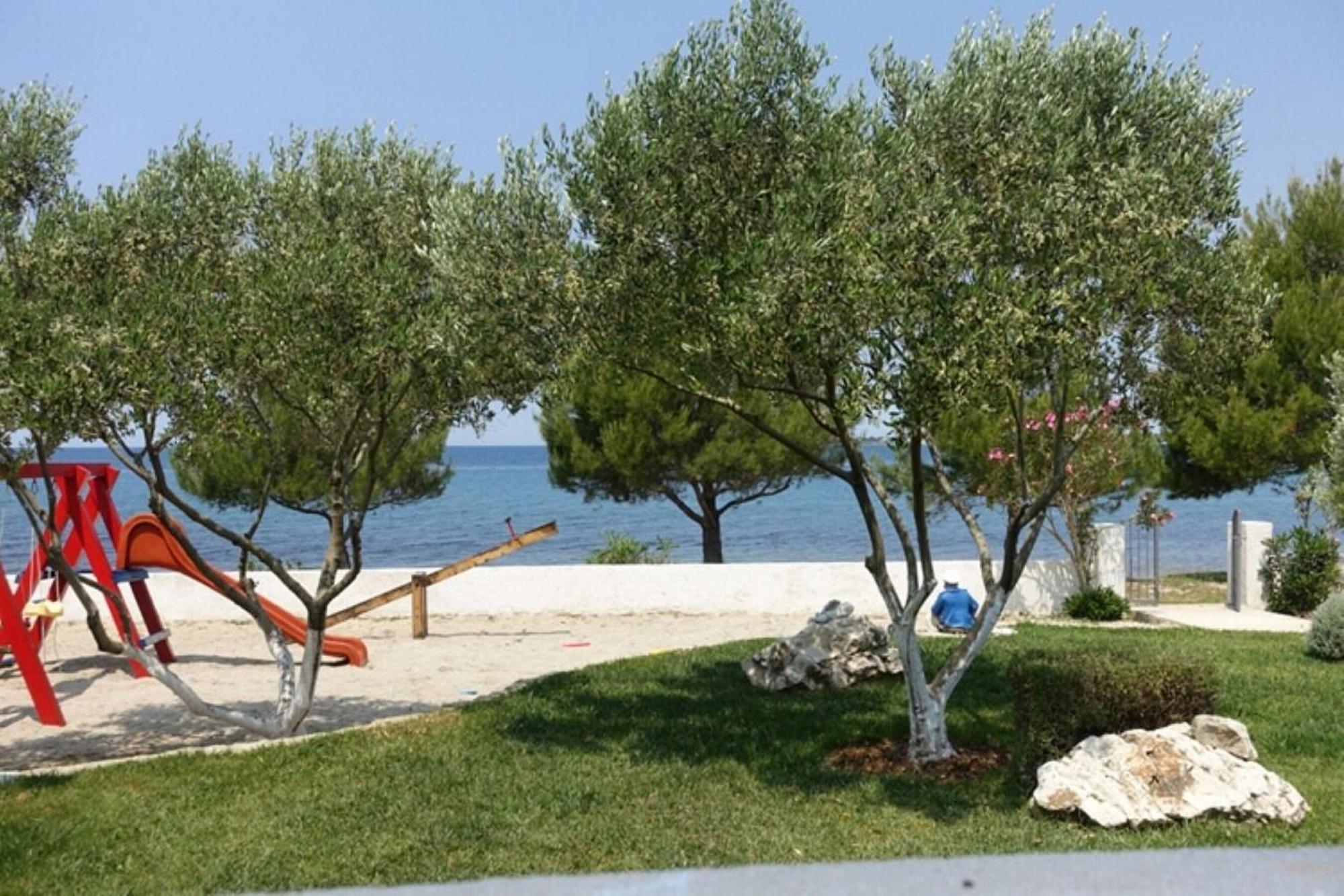 Apartments Ivo Zaton  Luaran gambar